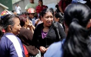 Более 20 подростков погибли в результате пожара в приюте в Гватемале