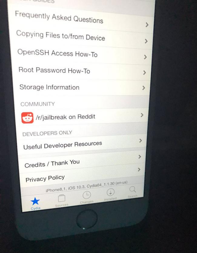 Хакерам удалось взломать iOS 10.3 (ФОТО)