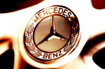 На выставке в Китае представили копию Mercedes-Benz (ФОТО)