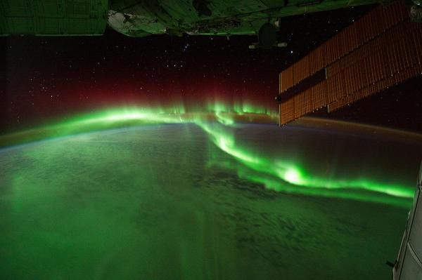 Специалисты NASA обнародовали в Сети снимок северного сияния из космоса (ФОТО)