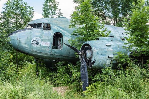 Желява — крупнейшая заброшенная подземная военная авиабаза в Европе (ФОТО)