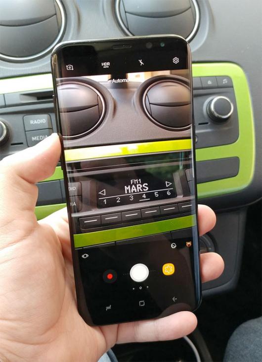 В Сети появились «живые» снимки Samsung Galaxy S8 (ФОТО)