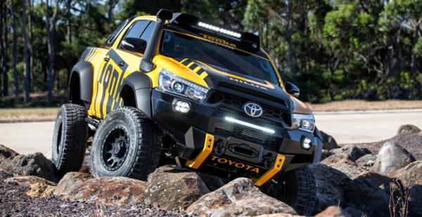 Toyota официально представила экстремальный пикап HiLux Tonka concept (ФОТО)