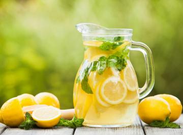 Ученые смогли передать цвет и вкус лимонада через Интернет‍ (ВИДЕО)