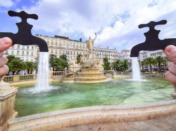 Прикольные дополнения к известным местам и достопримечательностям (ФОТО)