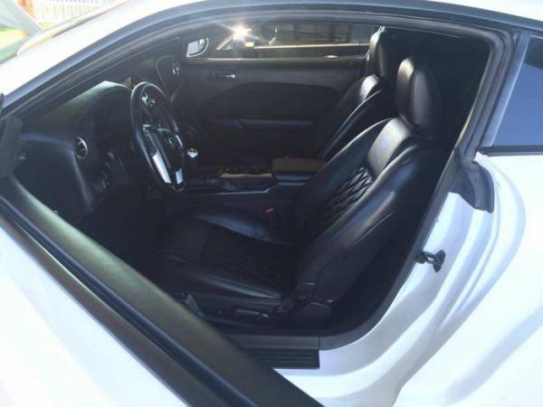 В США продают копию Bentley, которая выглядит круче оригинала за триста тысяч долларов (ФОТО)