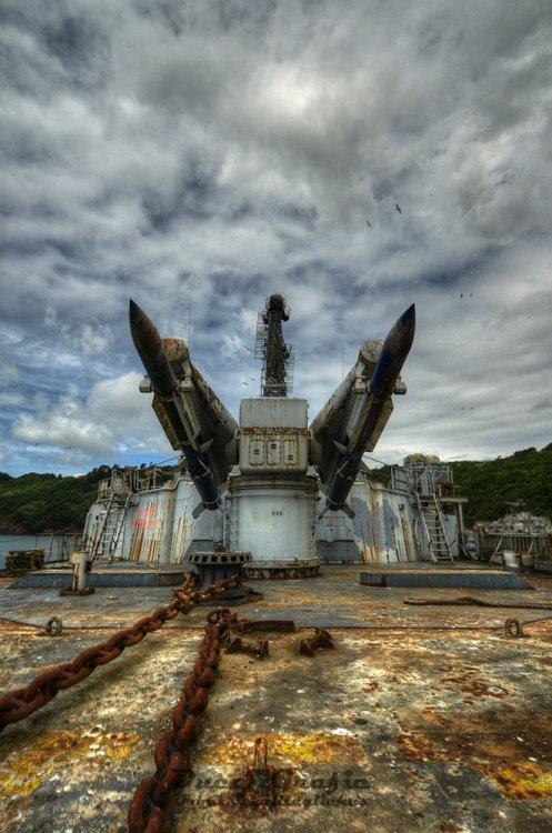 Куда приплывают гиганты: крупнейшее кладбище кораблей во Франции (ФОТО)