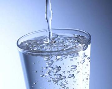Питьевая вода становится опасной для здоровья, - ученые