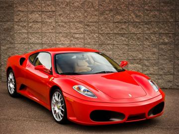 Бывший автомобиль Трампа Ferrari F430 продан на аукционе во Флориде