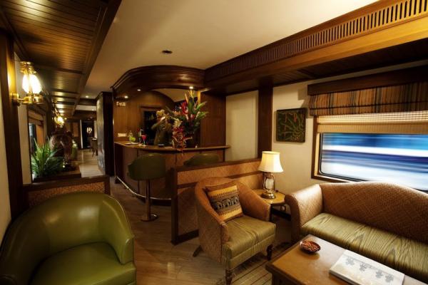 Охота за билетами: как выглядят самые шикарные поезда мира (ФОТО)