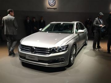 Volkswagen представит в Шанхае гибридную версию седана Phideon