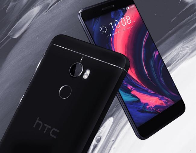 HTC представила новый металлический «середнячок» (ФОТО)