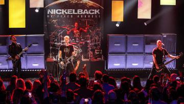 Популярная рок-группа Nickelback представила на суд общественности новый клип (ВИДЕО)