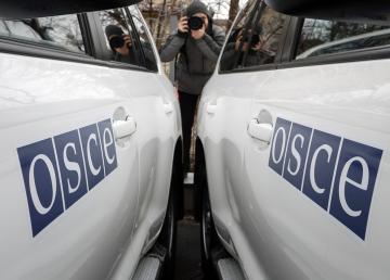 На Донбассе взорвался автомобиль ОБСЕ, есть жертвы