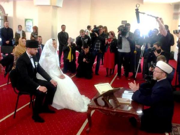 Джамала поделилась с поклонниками свадебным снимком (ФОТО)