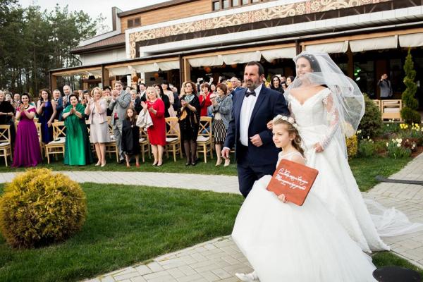 Джамала выложила в Сеть эксклюзивные свадебные снимки (ФОТО)
