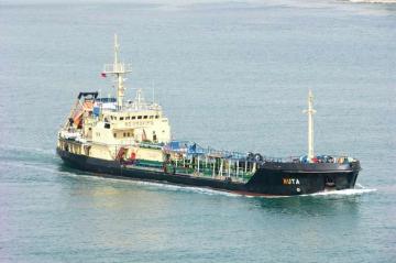 ВМС Ливии захватили украинский танкер