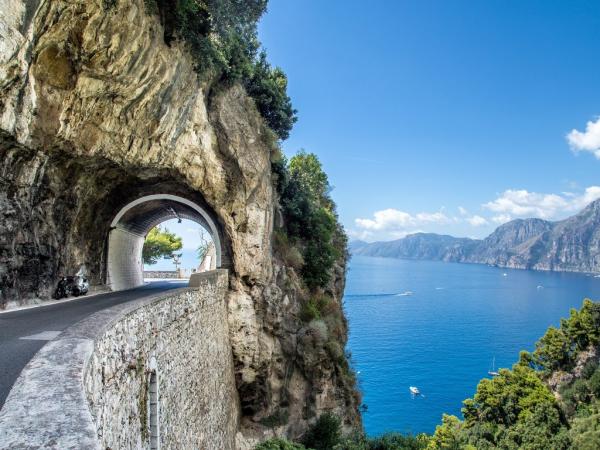 10 потрясающих снимков, после которых вы захотите посетить побережье Амальфи в Италии (ФОТО)