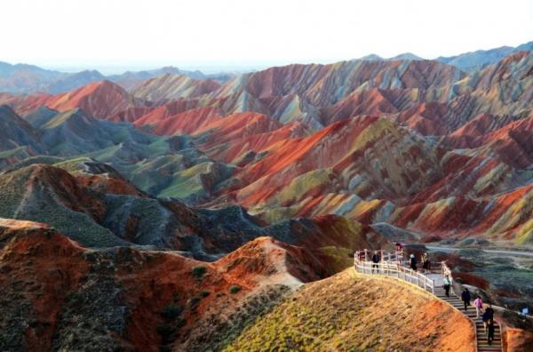 Необычные красоты Земли: потусторонние пейзажи нашей планеты (ФОТО)