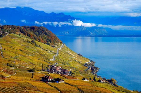Живописное Женевское озеро: как выглядит один из самых красивых водоемов Западной Европы (ФОТО)