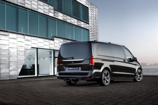 В тюнинг-ателье Brabus показали минивэн, который поражает роскошью и удобством (ФОТО)
