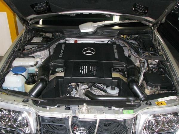 В Японии замечен редчайший автомобиль Mercedes-Benz (ФОТО)