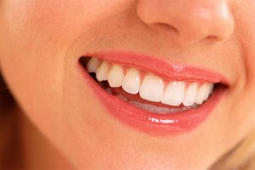 Ученые рассказали, какого цвета должны быть здоровые зубы