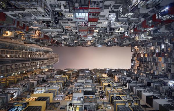 Вертикальный горизонт: оригинальный проект фотографа из Гонконга (ФОТО)