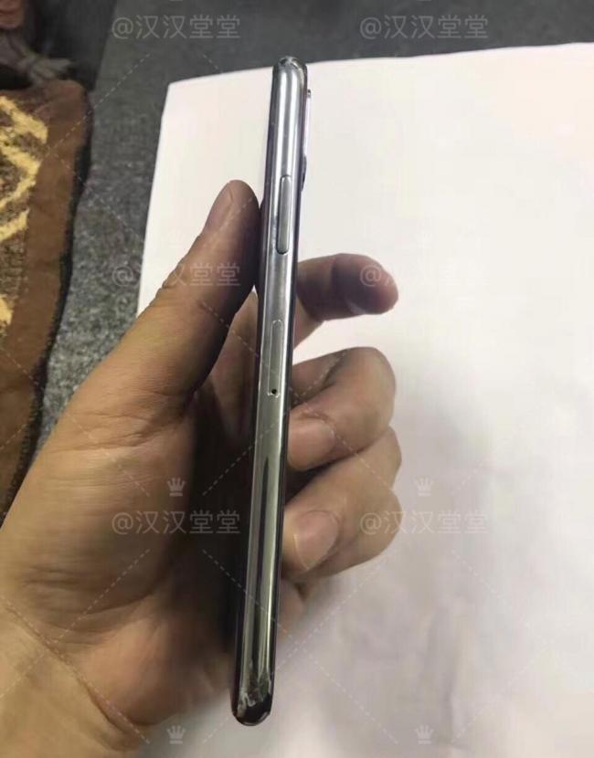 В Сети появились новые изображения iPhone 8 (ФОТО)