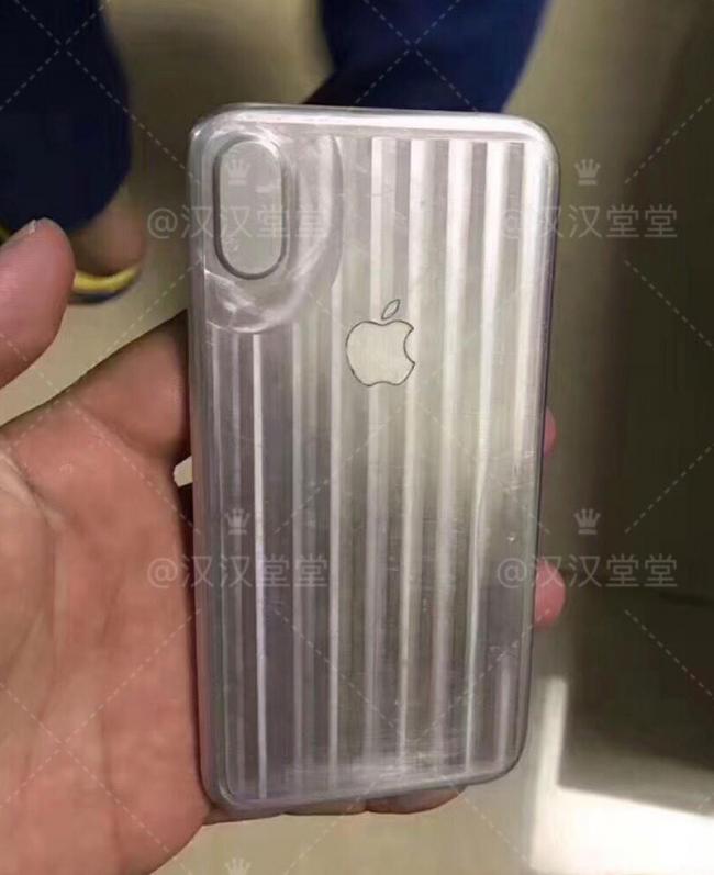 В Сети появились новые изображения iPhone 8 (ФОТО)