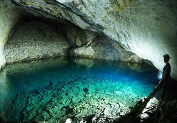 Подземный мир: фотографии из заброшенных подземных шахт и пещер (ФОТО)