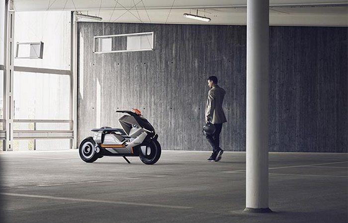 BMW презентовал футуристический скутер с нулевым уровнем выбросов (ФОТО)