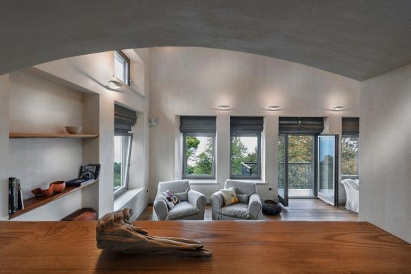 Эффектное преображение: новая жизнь старинной усадьбы в живописном районе Греции (ФОТО)