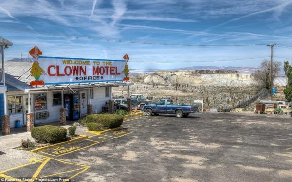 Фантазия Стивена Кинга: самый жуткий отель в Америке (ФОТО)