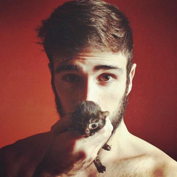 Горячие парни с котятами: новый проект в Instagram (ФОТО)