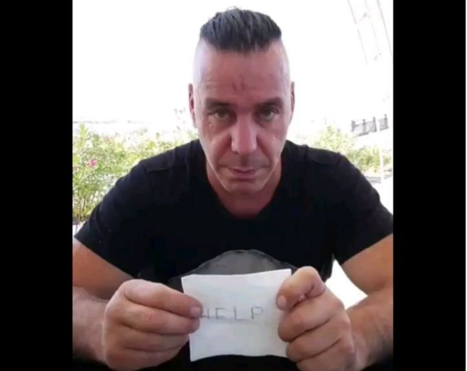 Фронтмен Rammstein попросил спасти его из российского плена (ФОТО)