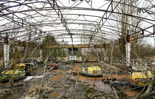 Уничтожены радиацией: кладбище техники в Чернобыле (ФОТО)