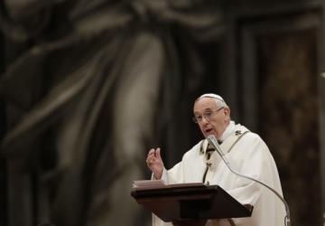 Папа Римский призвал бороться с торговлей людьми