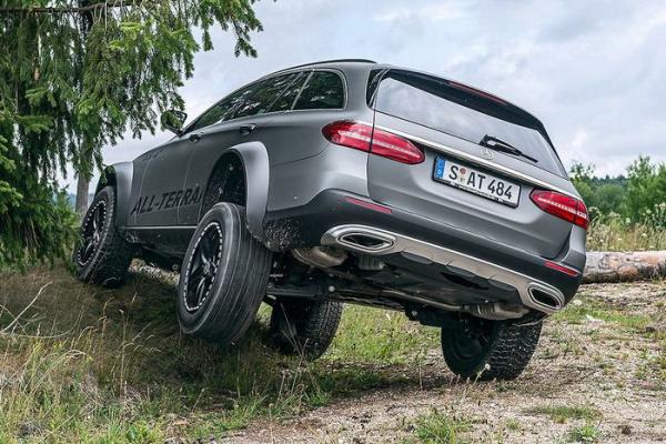 Немцы создали идеальный Mercedes для бездорожья (ФОТО)