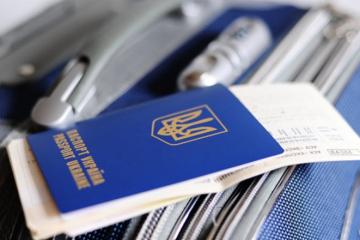Стало известно, сколько украинцев уже въехали в ЕС по безвизу