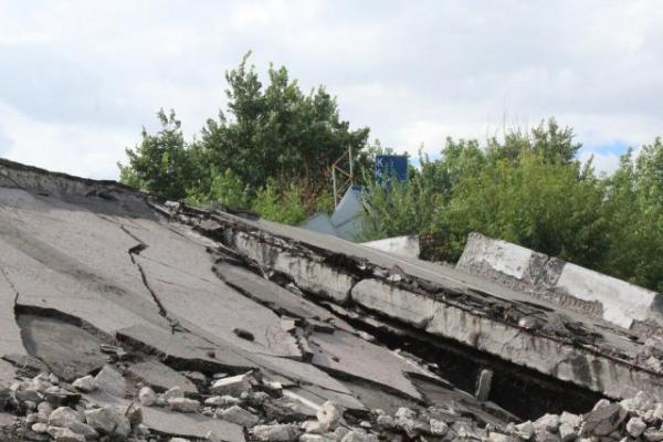 «Процветающая республика»: в Сети показали жуткие кадры разрушенного Донбасса (ФОТО)