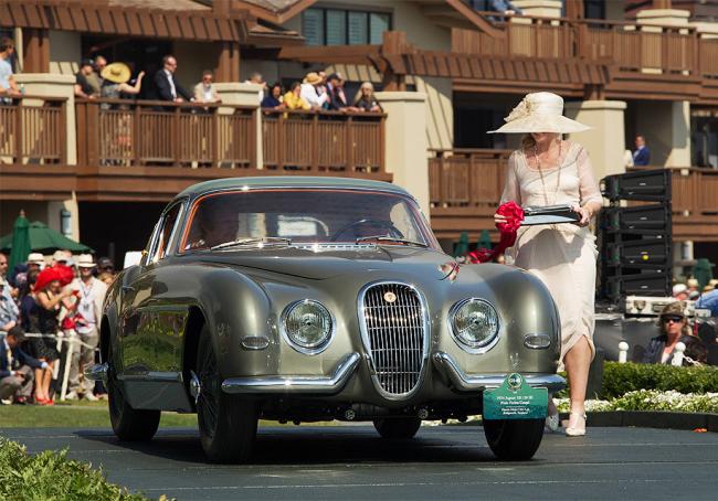 Единственный в своем роде спорткар Jaguar показали после реставрации (ФОТО)