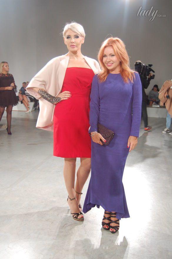 Дизайнер Анастасия Иванова порадовала украинок новой коллекцией изысканных платьев (ФОТО) Дизайнер Анастасия Иванова порадовала украинок новой коллекцией изысканных платьев (ФОТО)