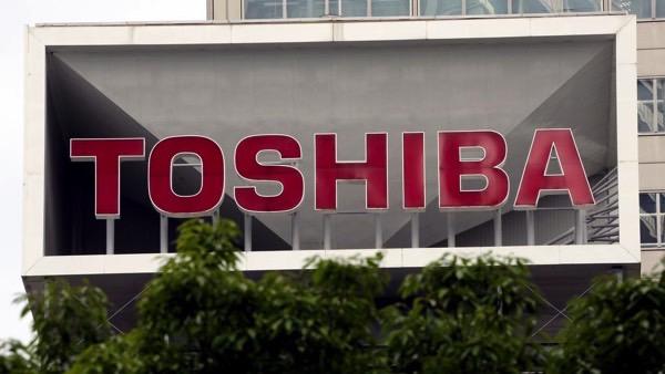 Apple поглотила бизнес Toshiba