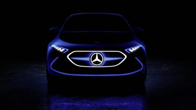 В Сети появились официальные снимки электрического хэтчбека Mercedes EQ A (ФОТО)
