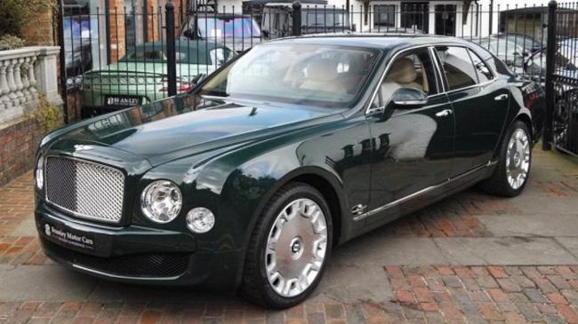 Уникальный Bentley Елизаветы II уйдет с молотка