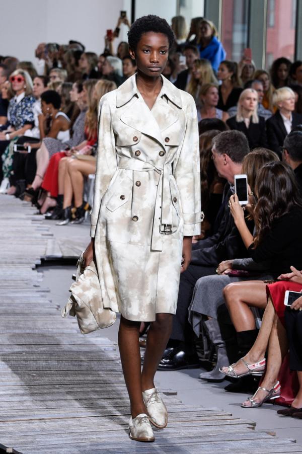 Создавая тренды: новая коллекция от Michael Kors (ФОТО)
