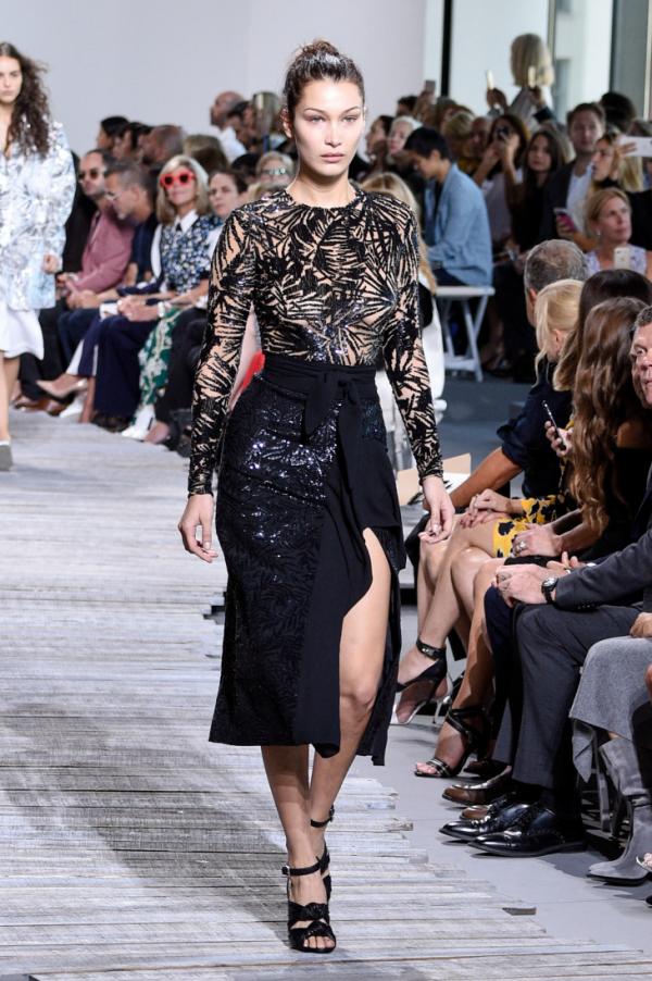 Создавая тренды: новая коллекция от Michael Kors (ФОТО)