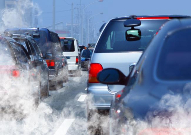 Ученые выяснили, сколько людей в год умирает из-за выбросов автомобилей