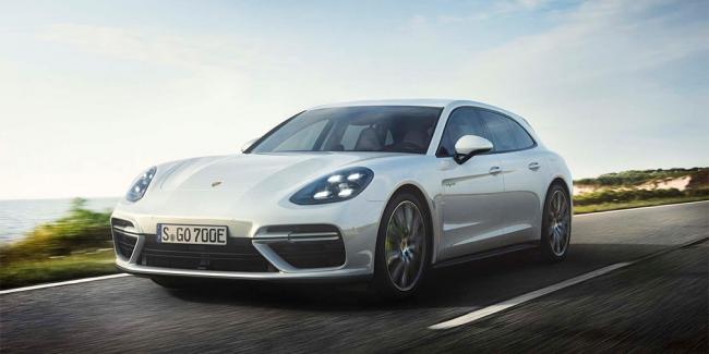 Немецкая компания Porsche представила новый гибридный универсал